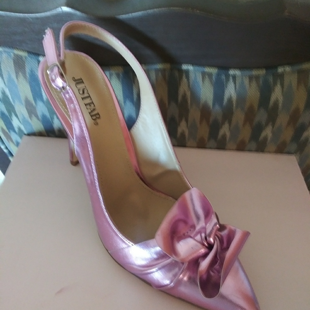 Just Fab Pink Metallic Heels